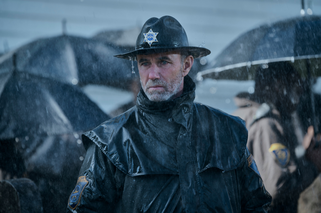 کلانتر گالپین (با بازی جیمی مکشین)