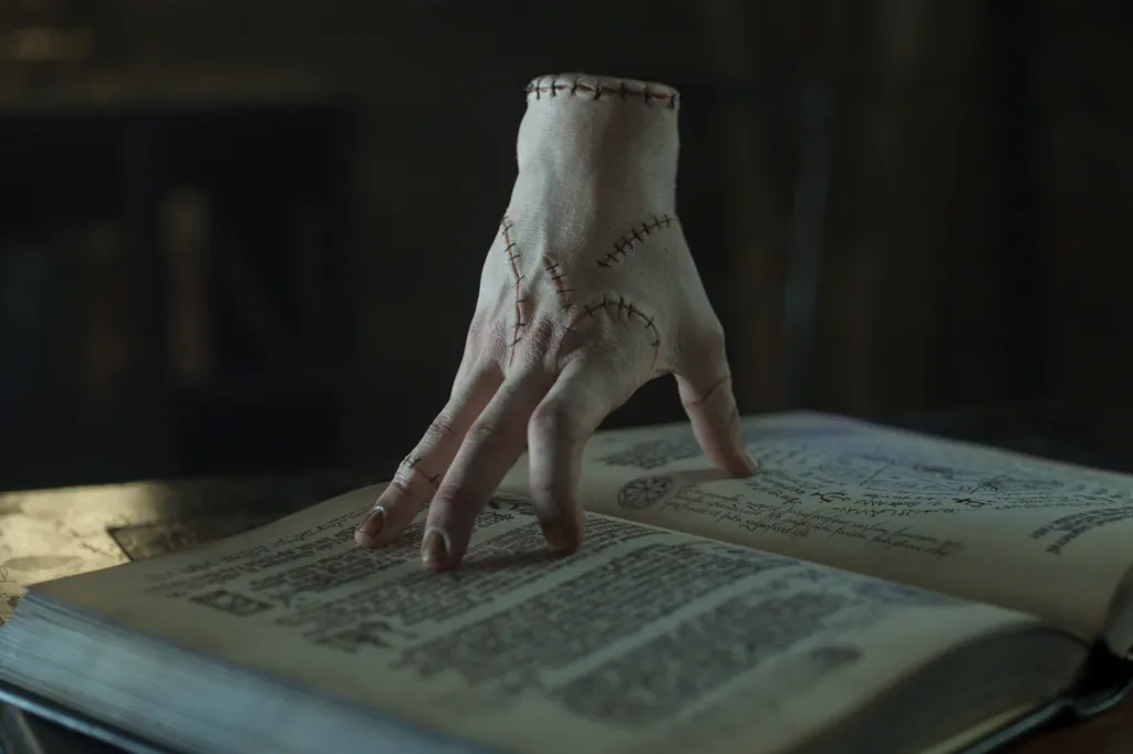 تینگ (با بازی ویکتور دوروبانتو)