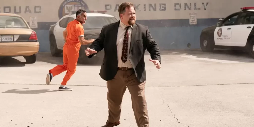 شوخی های فیلم The Naked Gun